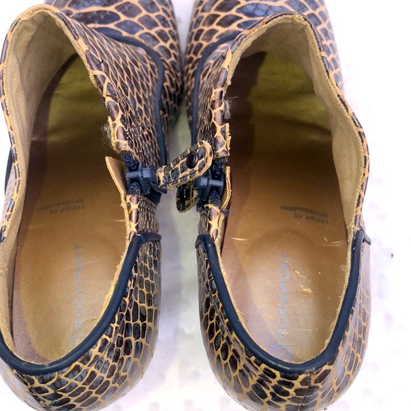 ROCKPORT By ADIDAS Leather Snakeskin Print Booties Heels Shoes Size 6 - Picture 11 of 17